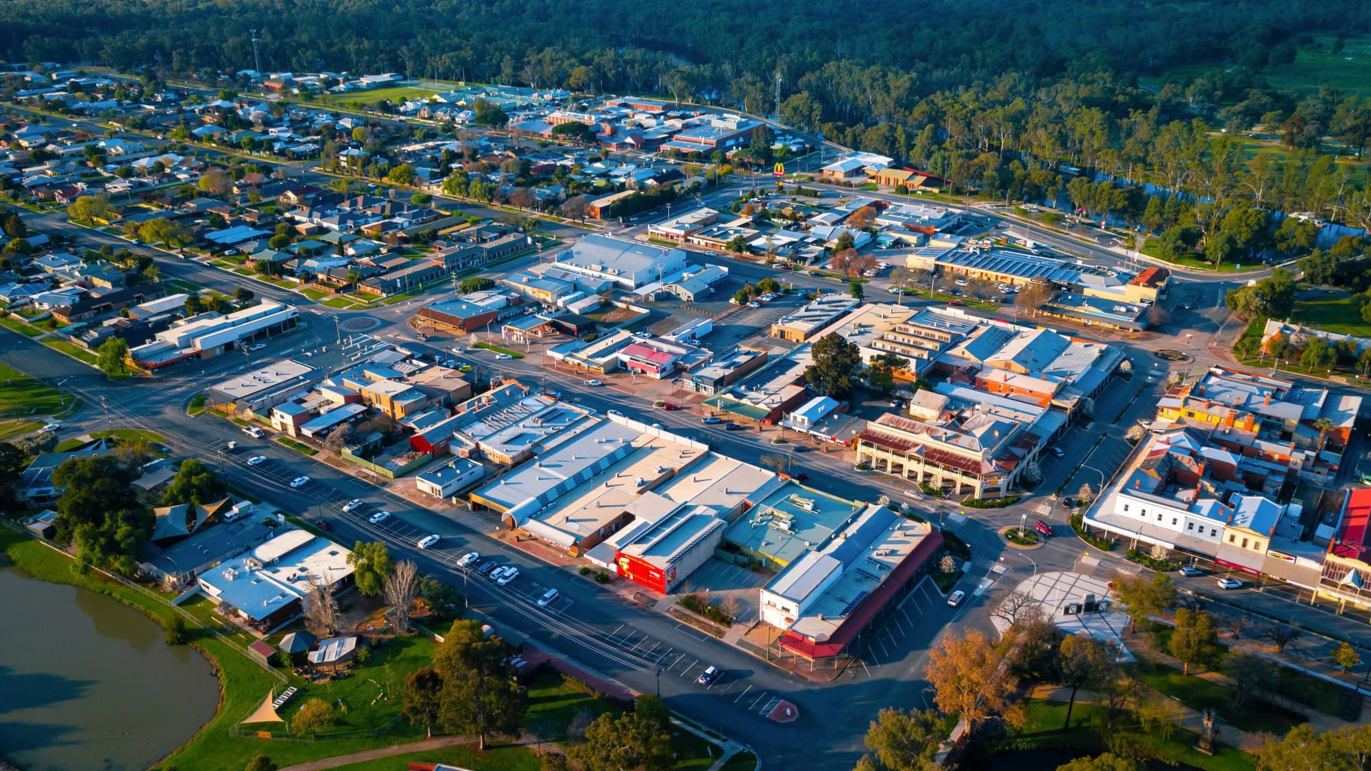 Aerial view of the Deniliquin town centre in the southern Riverina, where Hike builds and ranks local business websites