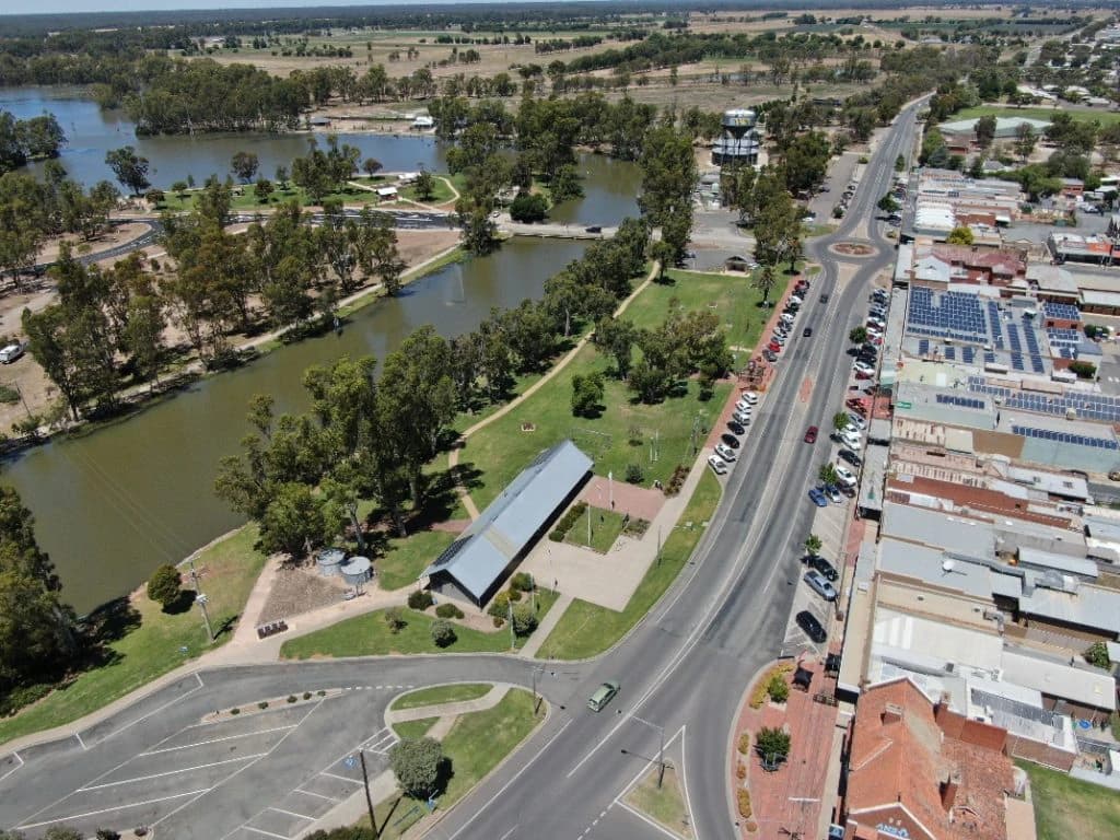Aerial view of the Kerang town centre beside the river, where Hike builds and ranks local business websites
